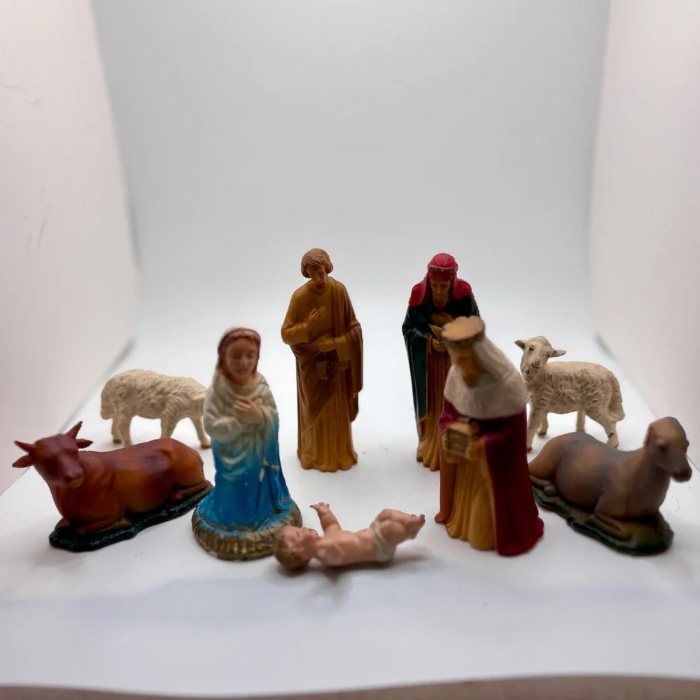 AB‎ Plastics Nativity Scene Hong Kong 864 DO 7 Piece Figurines